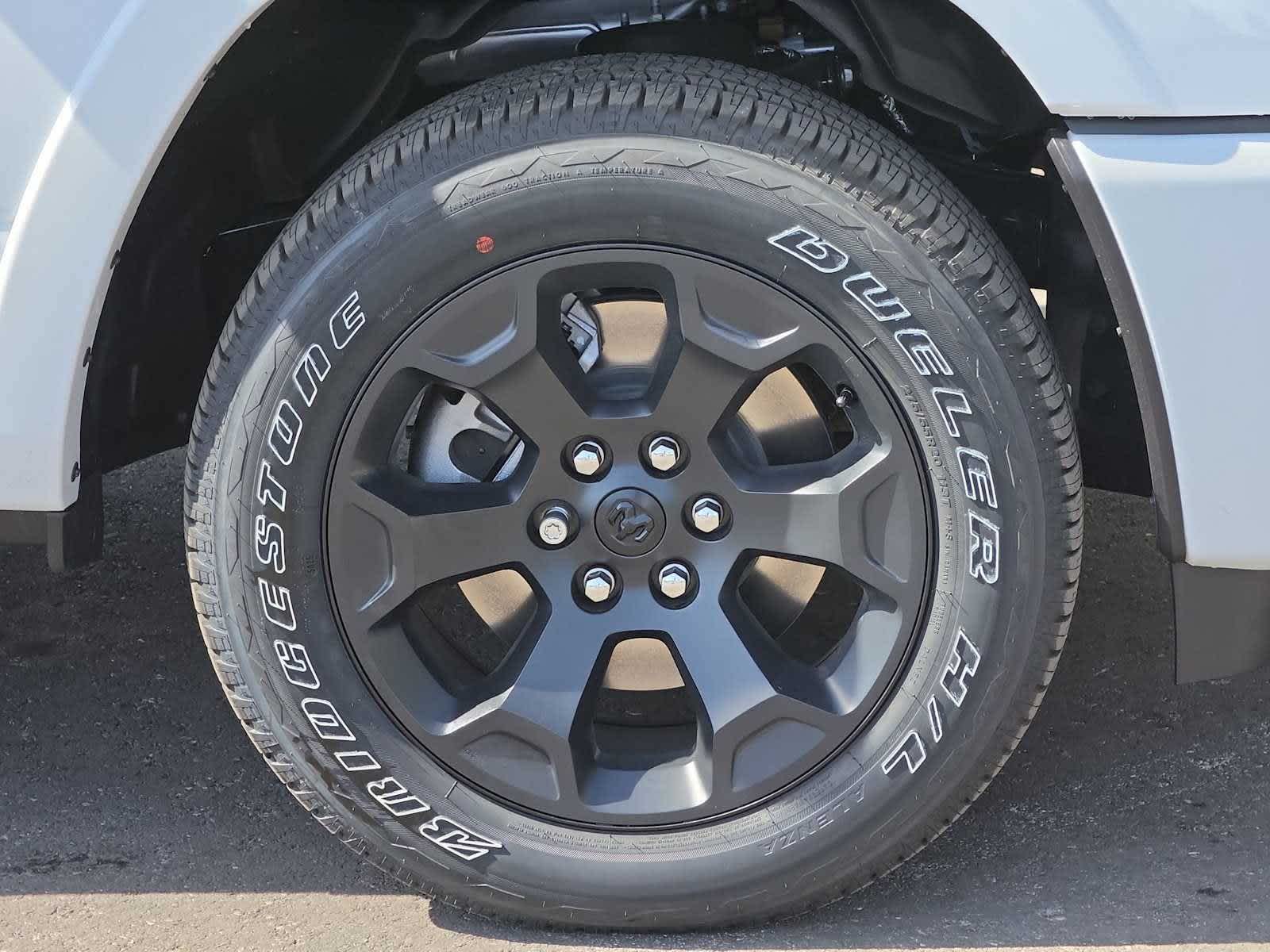 Thumbnail: 2026 RAM 1500 - 17