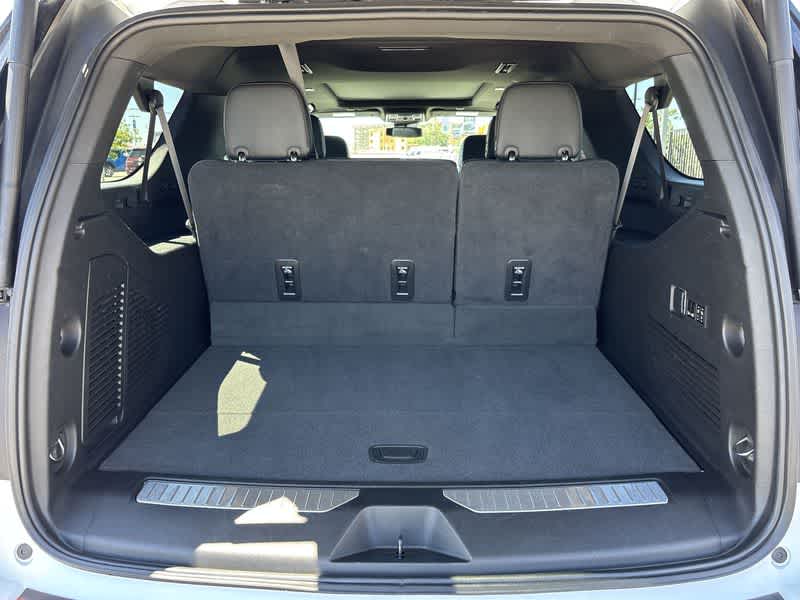 2024 GMC Yukon XL Denali 23