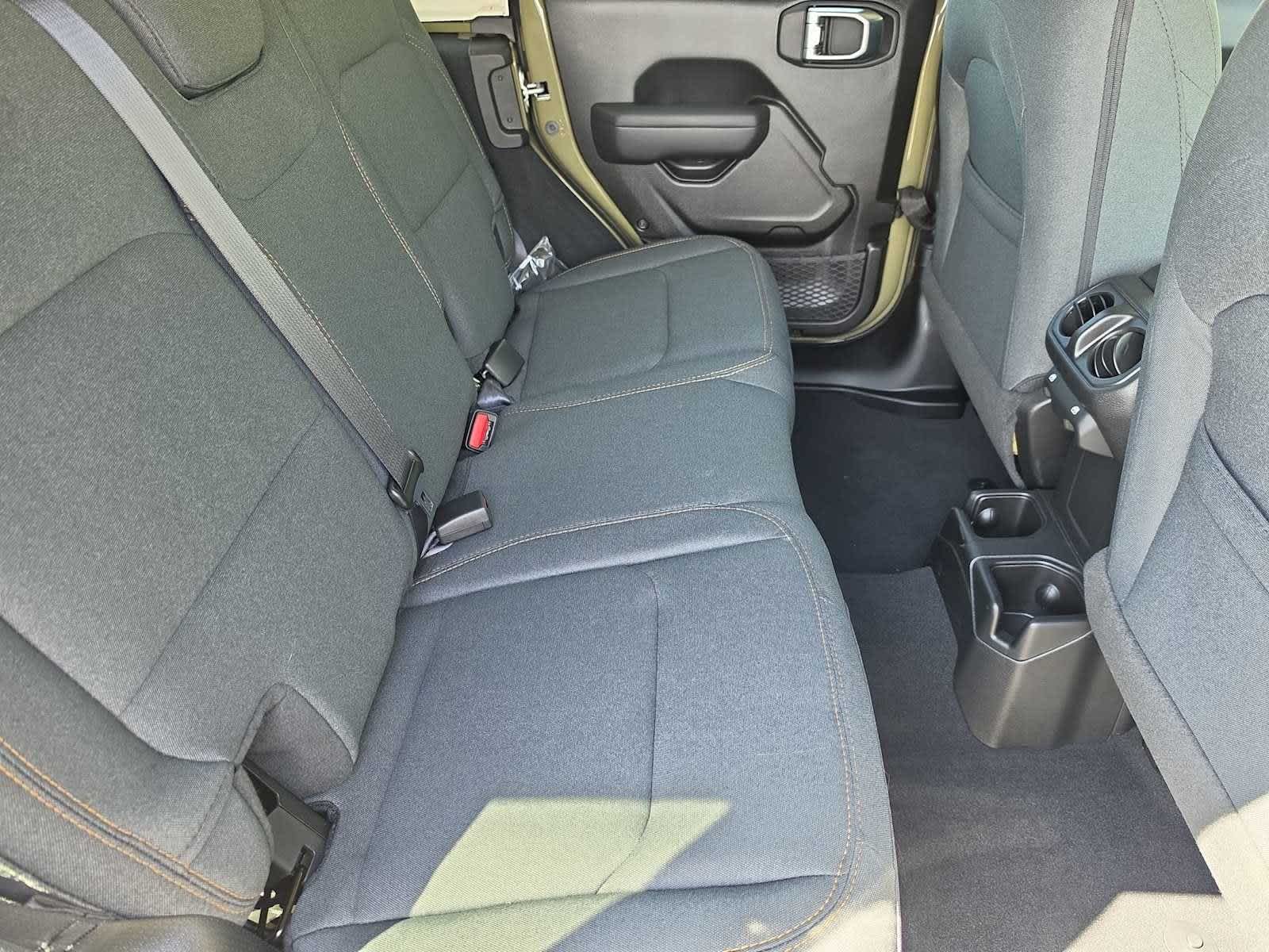 Thumbnail: 2026 Jeep Wrangler - 25