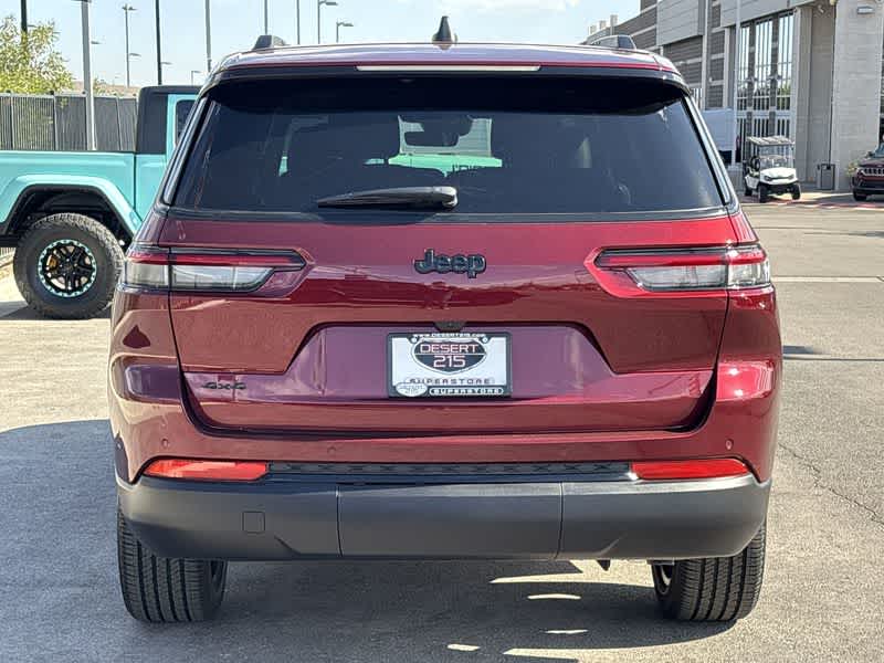 Thumbnail: 2025 Jeep Grand Cherokee L - 7