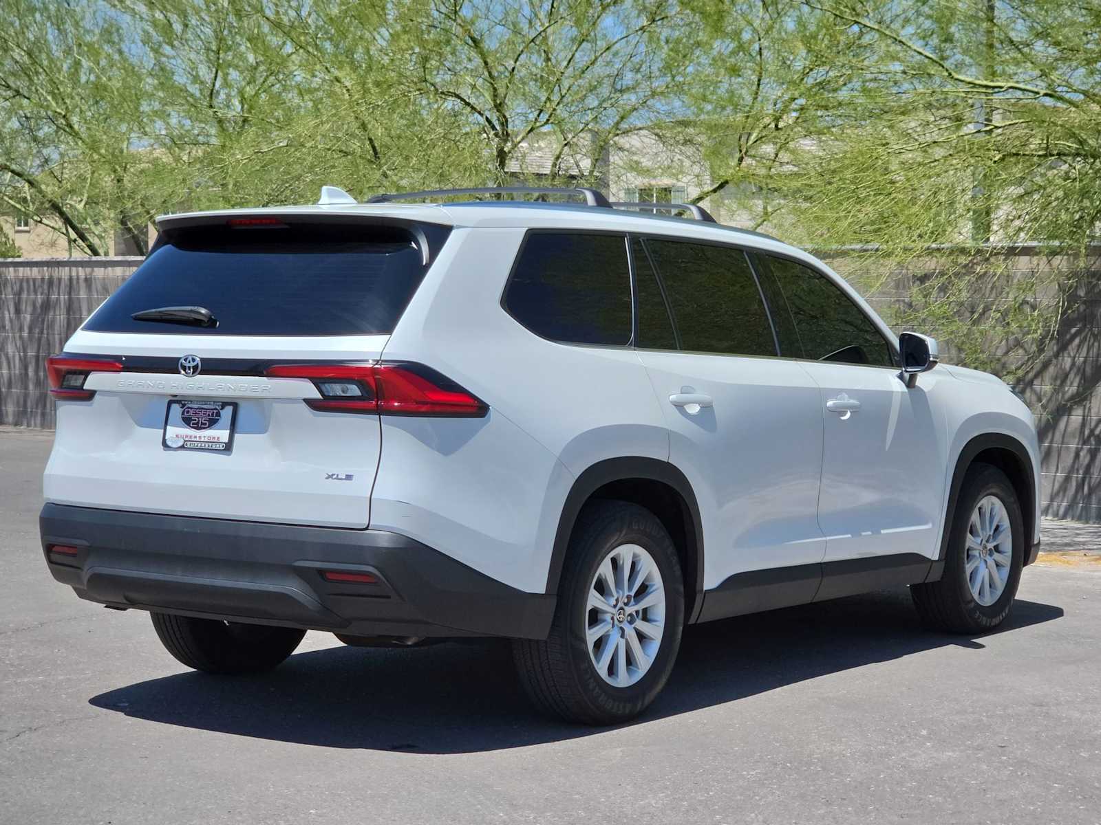 Thumbnail: 2024 Toyota Grand Highlander - 8