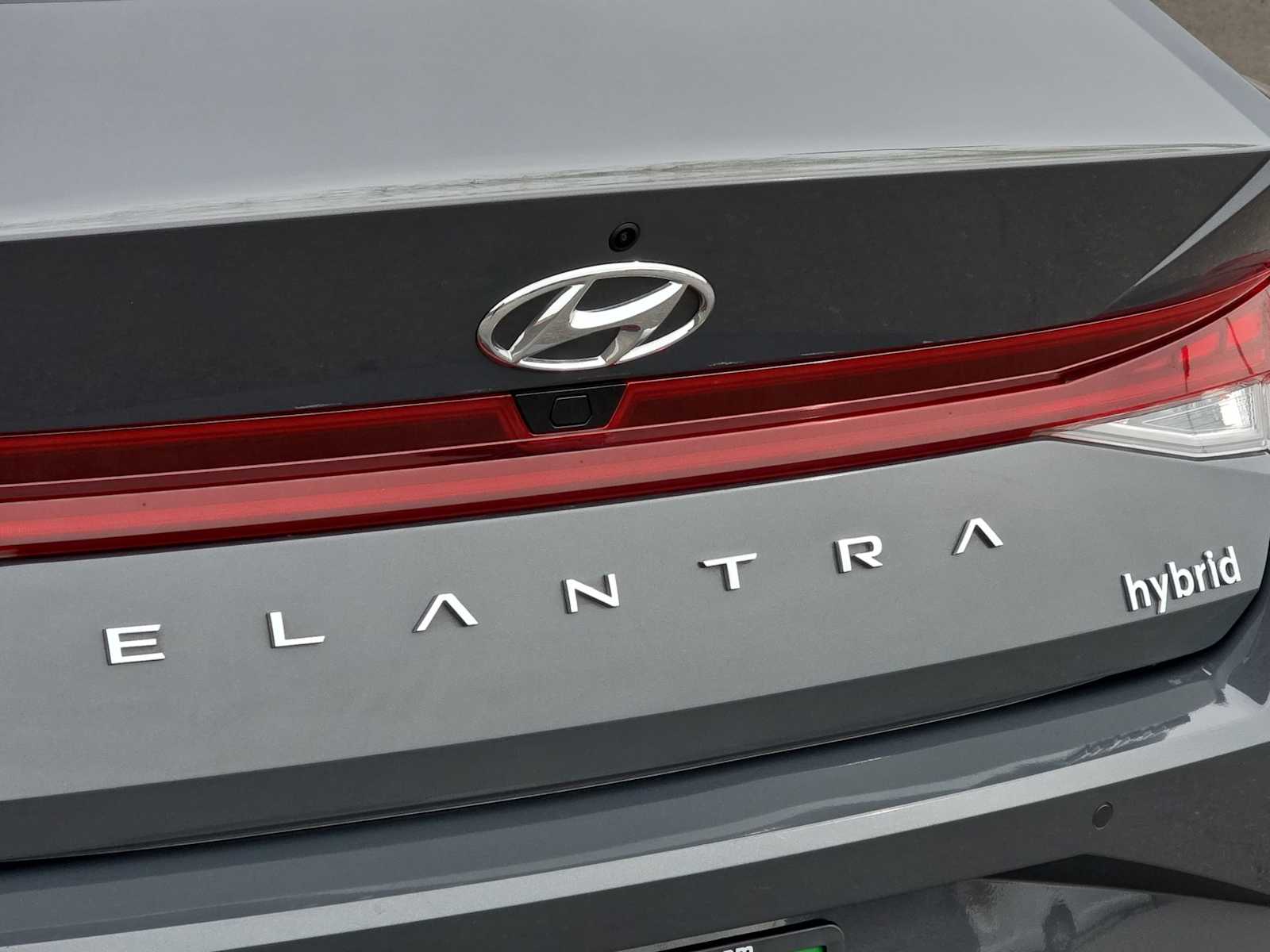 Thumbnail: 2023 Hyundai Elantra - 11