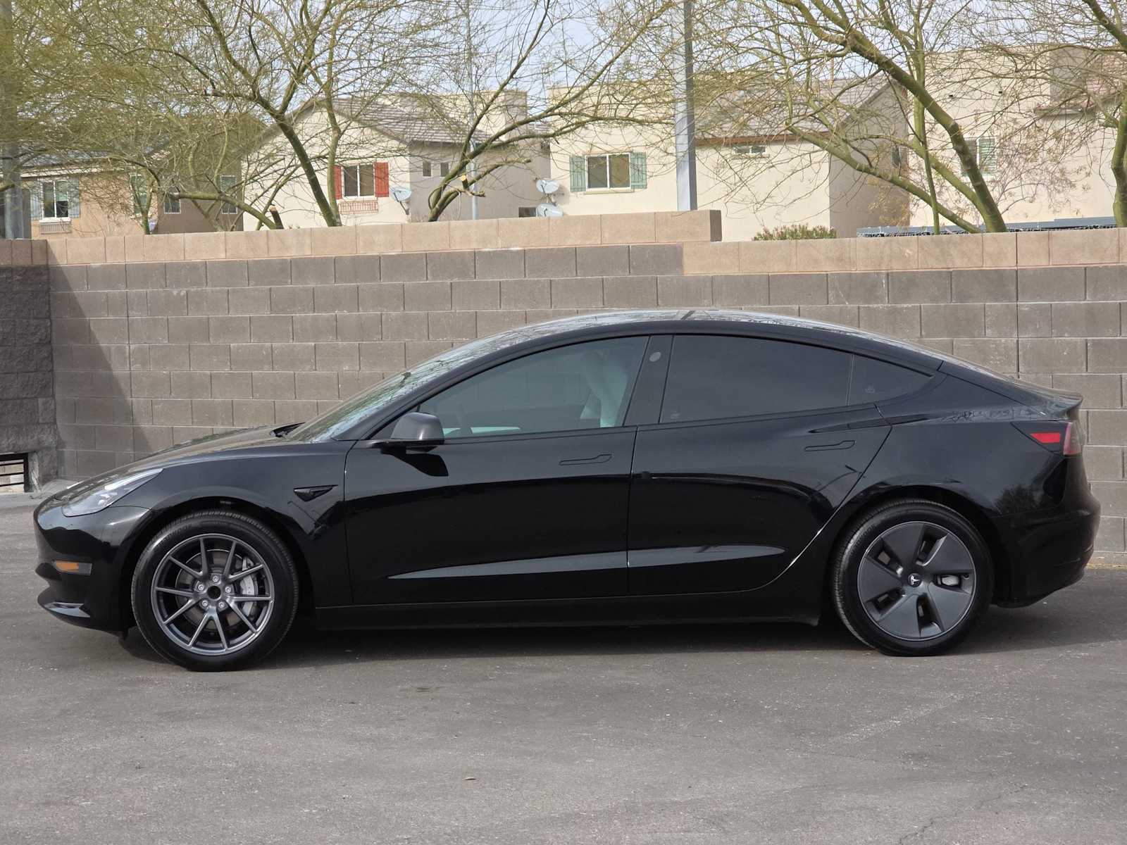 Thumbnail: 2023 Tesla Model 3 - 6