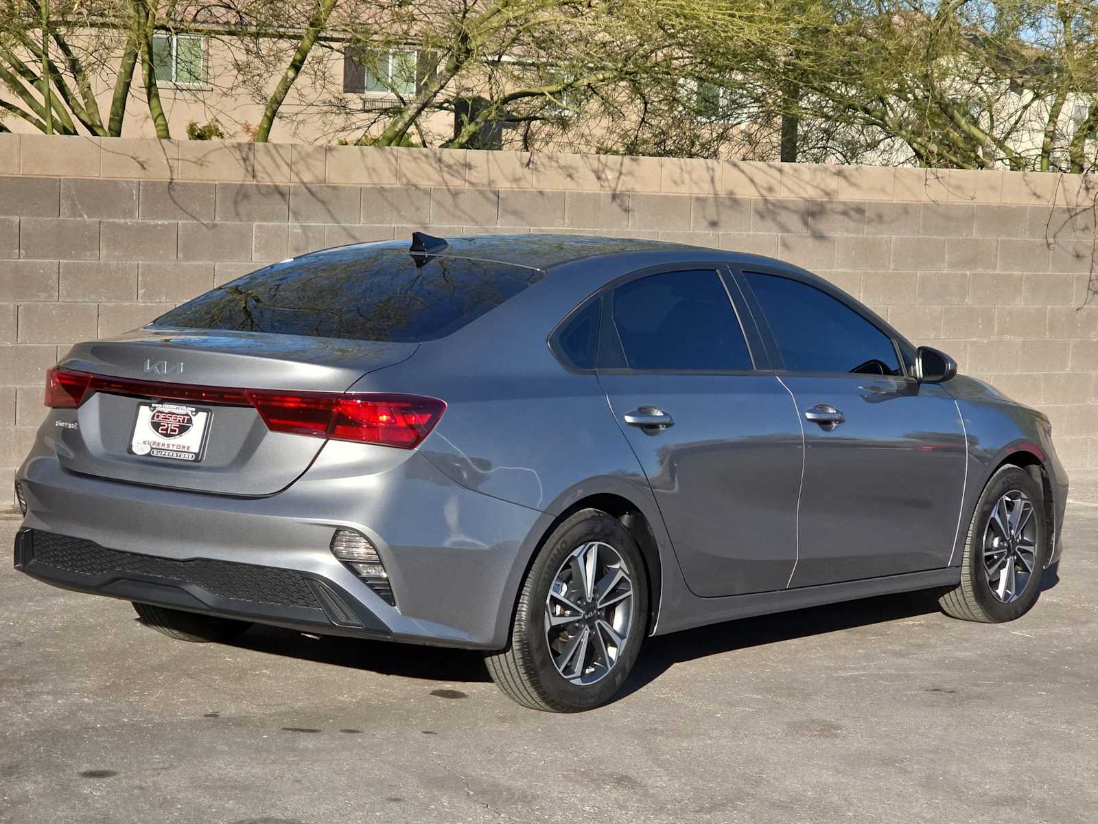 Thumbnail: 2024 Kia Forte - 9