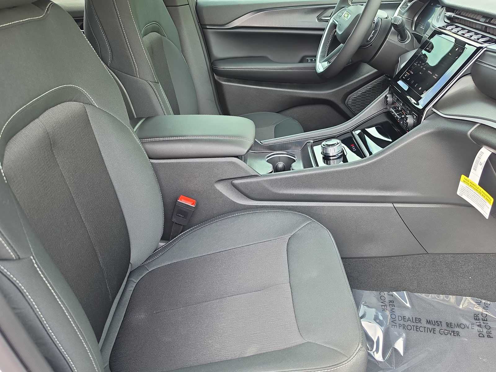 Thumbnail: 2026 Jeep Grand Cherokee - 10