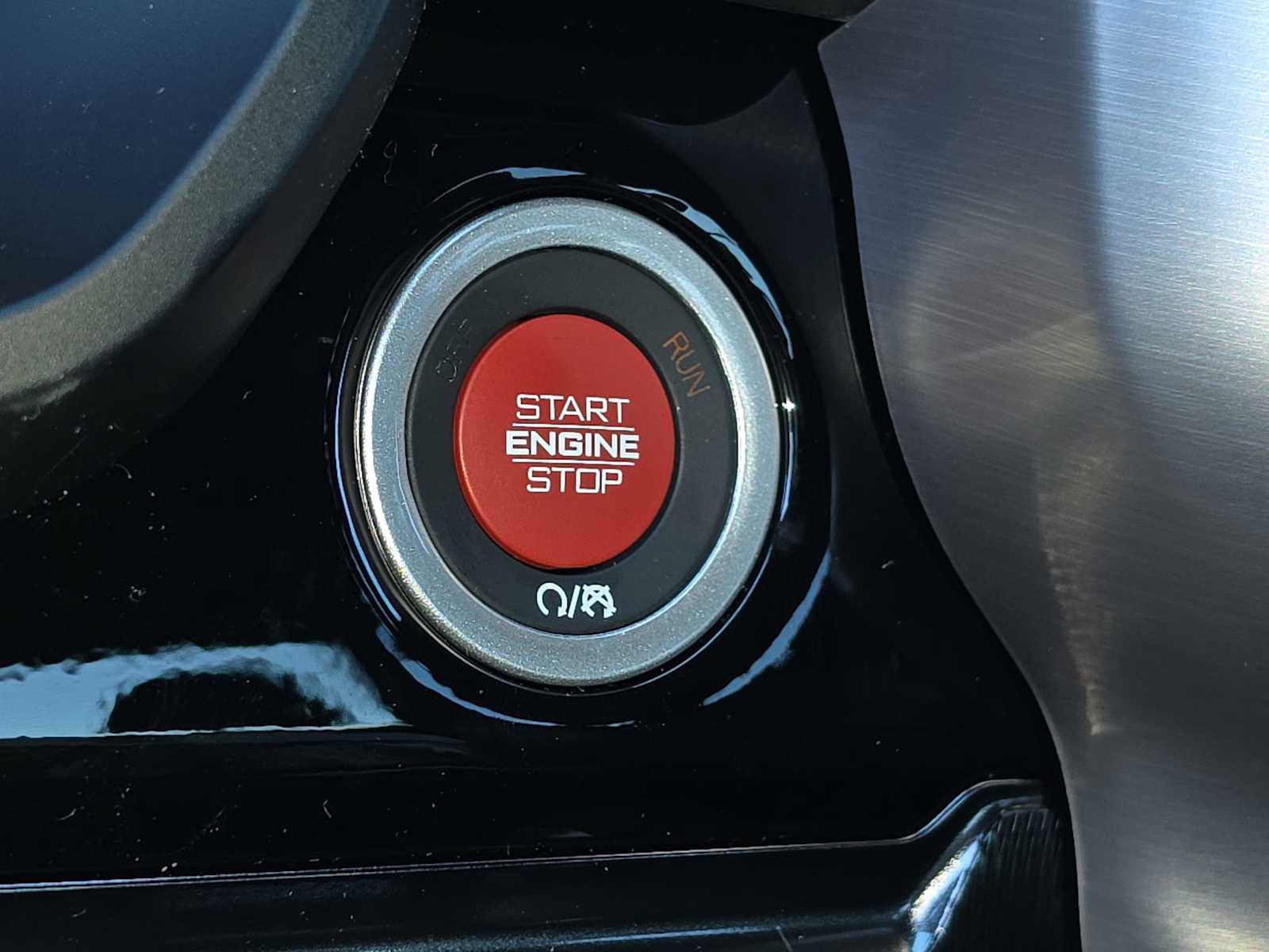 Thumbnail: 2026 RAM 1500 - 9