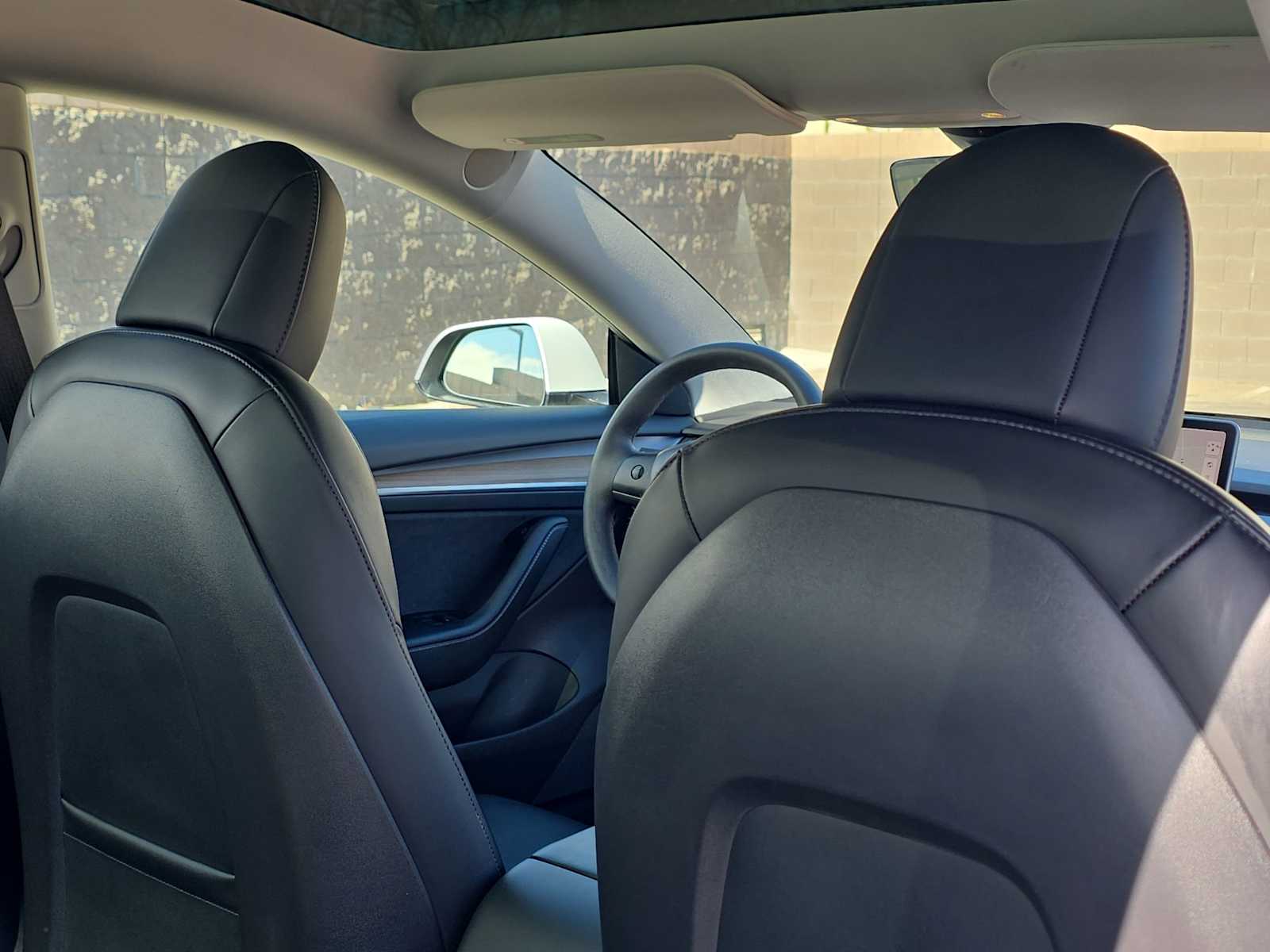 Thumbnail: 2021 Tesla Model 3 - 16