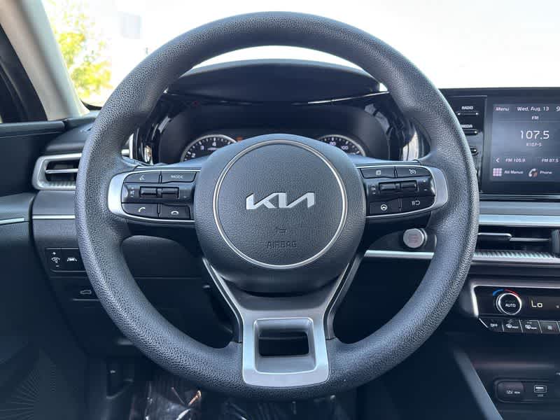 Thumbnail: 2022 Kia K5 - 19