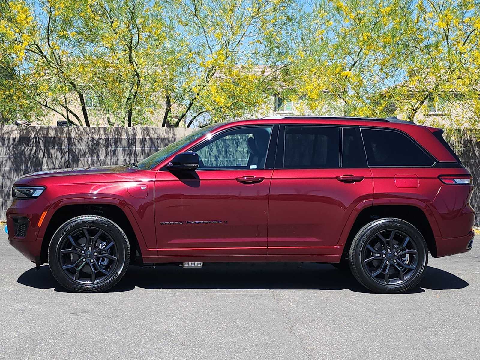 Thumbnail: 2025 Jeep Grand Cherokee - 6