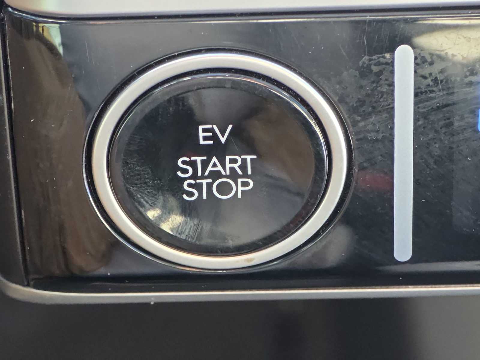 Thumbnail: 2023 Hyundai Ioniq 5 - 24