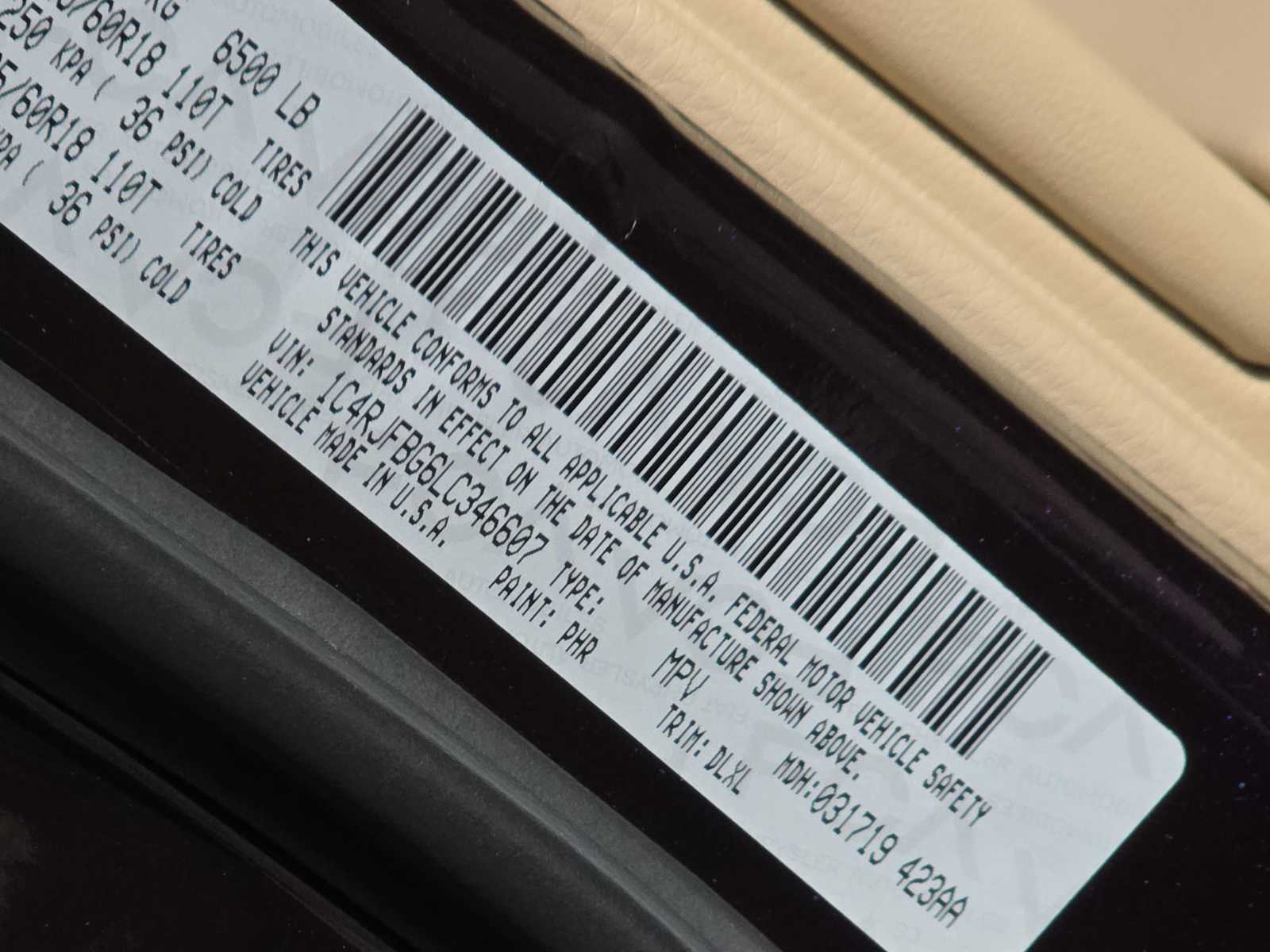 Thumbnail: 2020 Jeep Grand Cherokee - 25