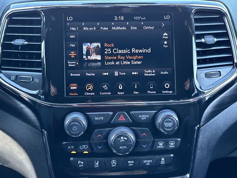 2021 Jeep Grand Cherokee Laredo 19