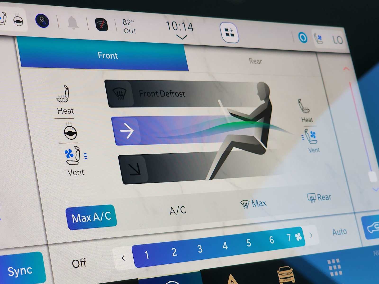 Thumbnail: 2024 Jeep Wagoneer - 30