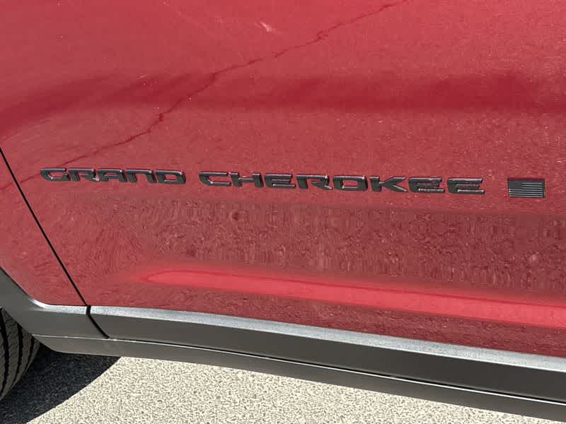 Thumbnail: 2025 Jeep Grand Cherokee L - 11