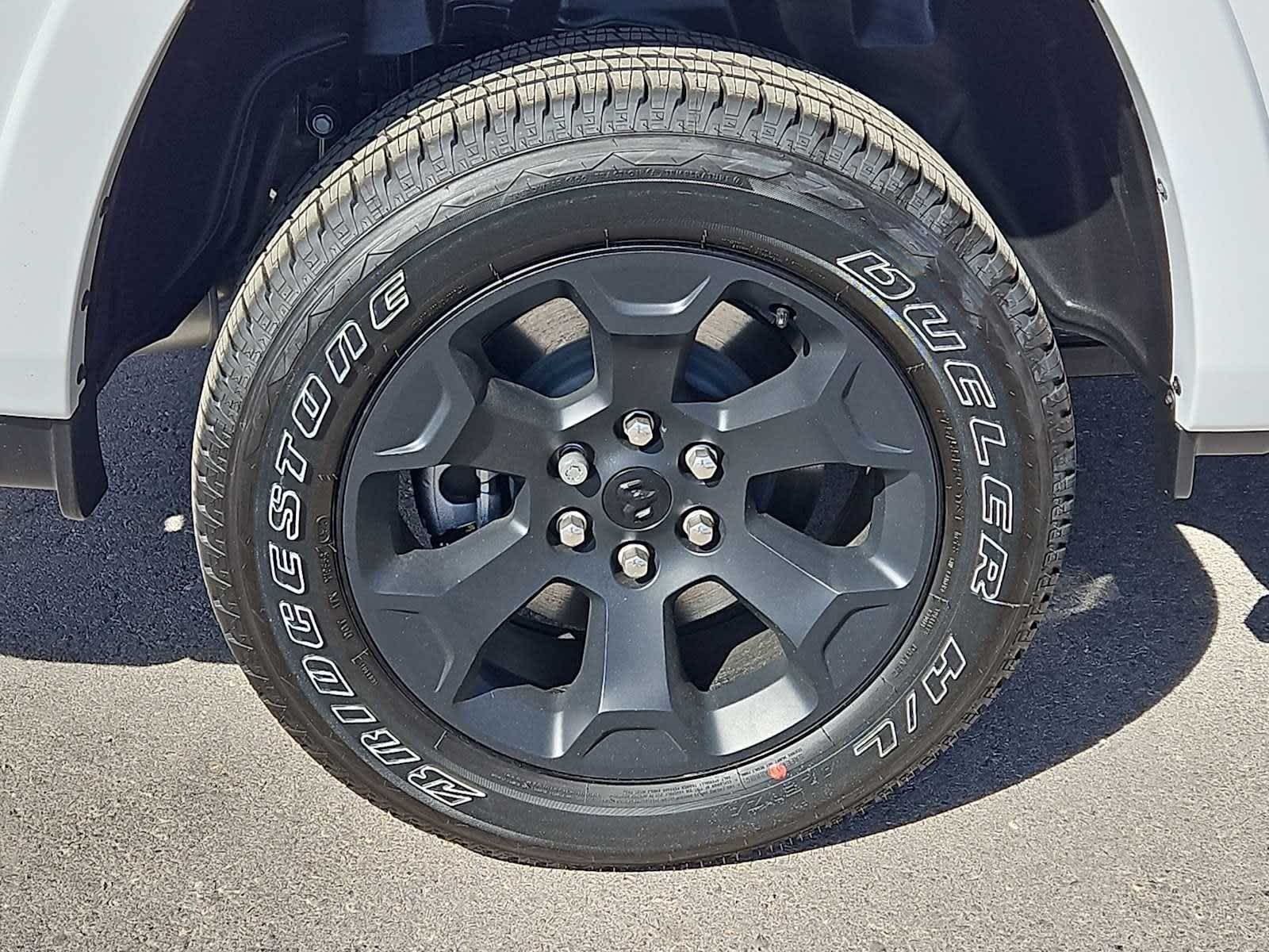 Thumbnail: 2026 RAM 1500 - 14