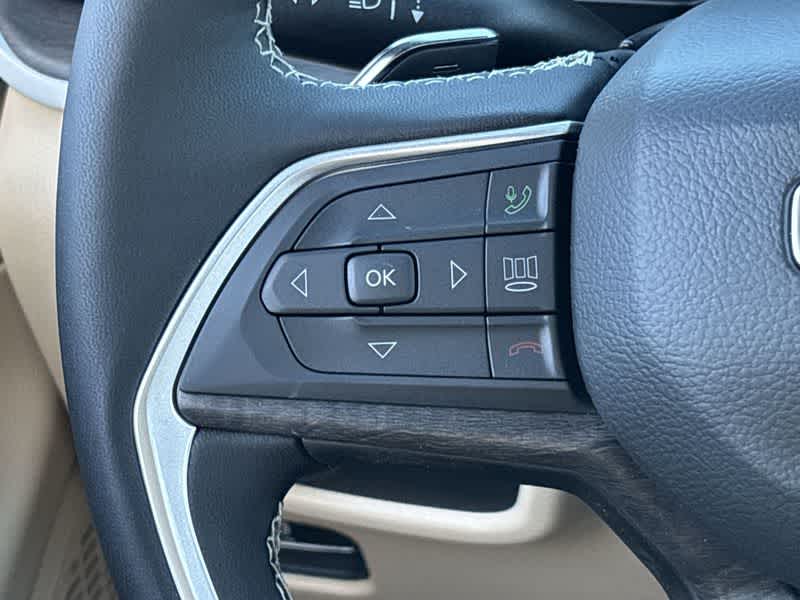 Thumbnail: 2025 Jeep Grand Cherokee - 21