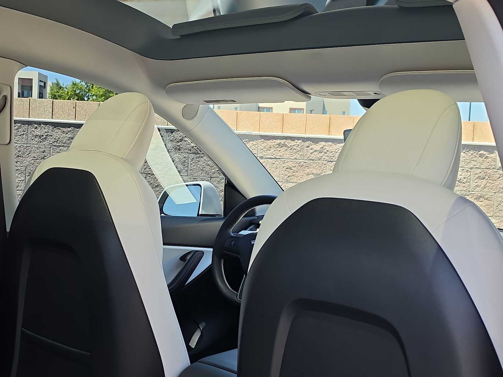 Thumbnail: 2021 Tesla Model Y - 16
