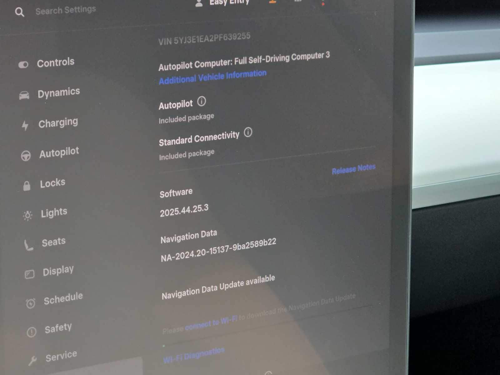 Thumbnail: 2023 Tesla Model 3 - 28