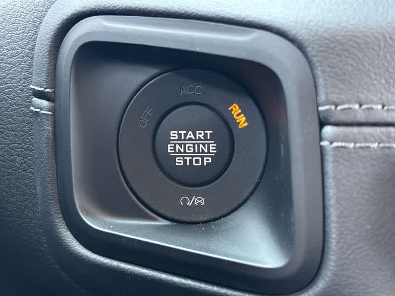 Thumbnail: 2025 Jeep Wrangler - 24