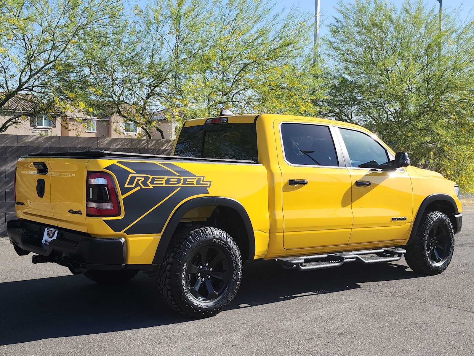 Thumbnail: 2023 RAM 1500 - 9