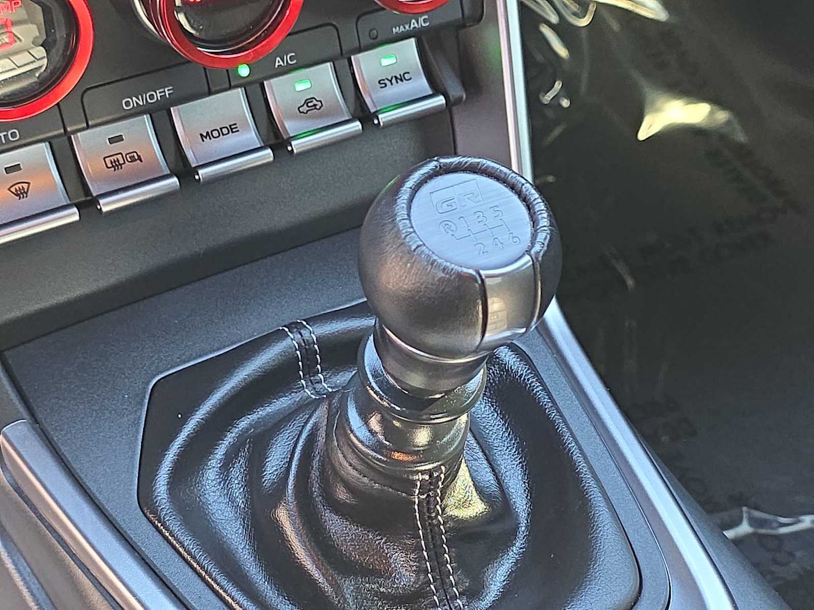 Thumbnail: 2024 Toyota GR86 - 21