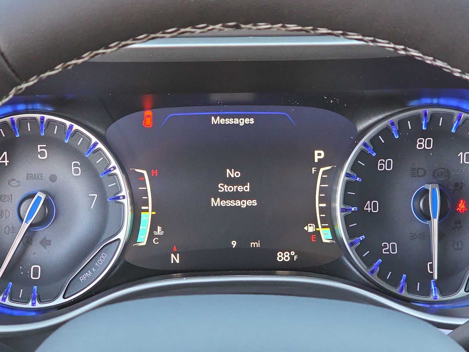 Thumbnail: 2026 Chrysler Voyager - 33