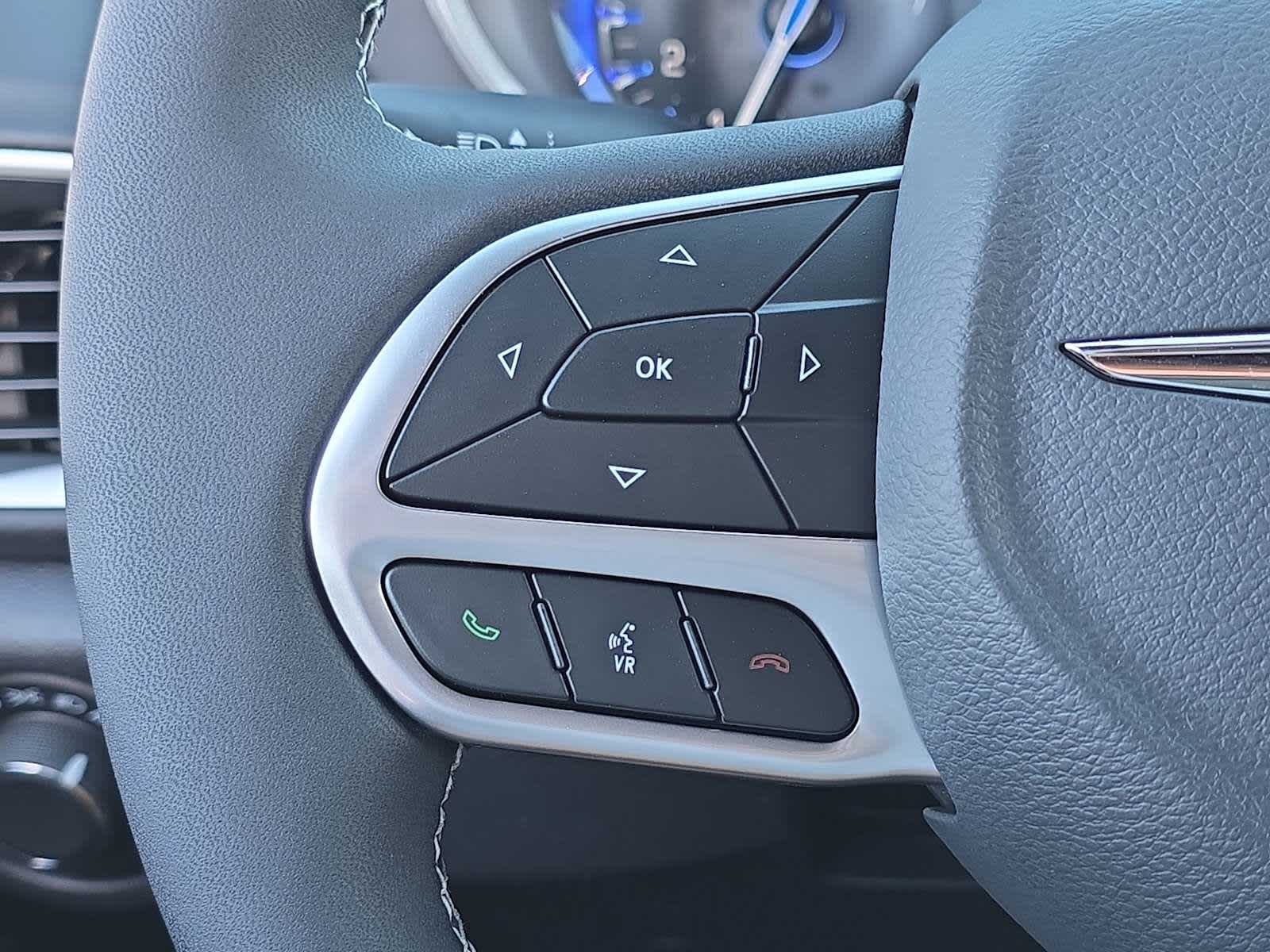 Thumbnail: 2026 Chrysler Voyager - 44