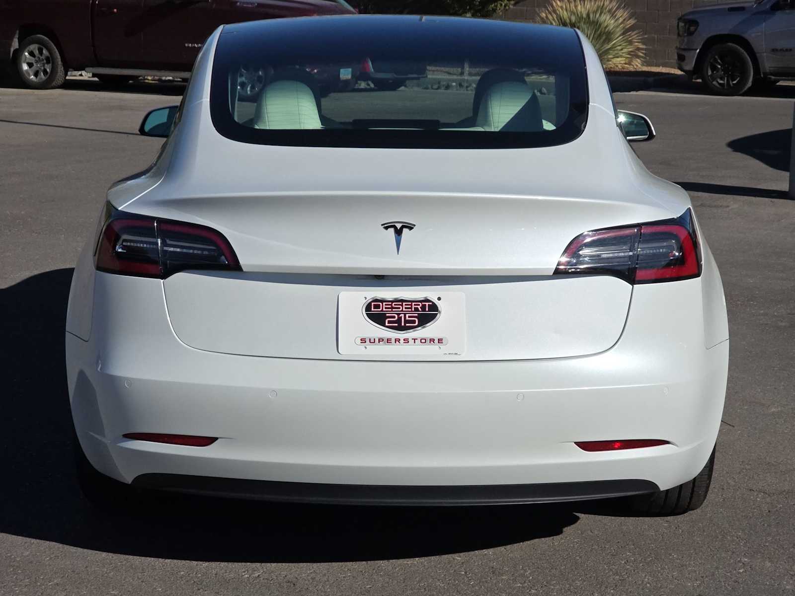 Thumbnail: 2022 Tesla Model 3 - 8