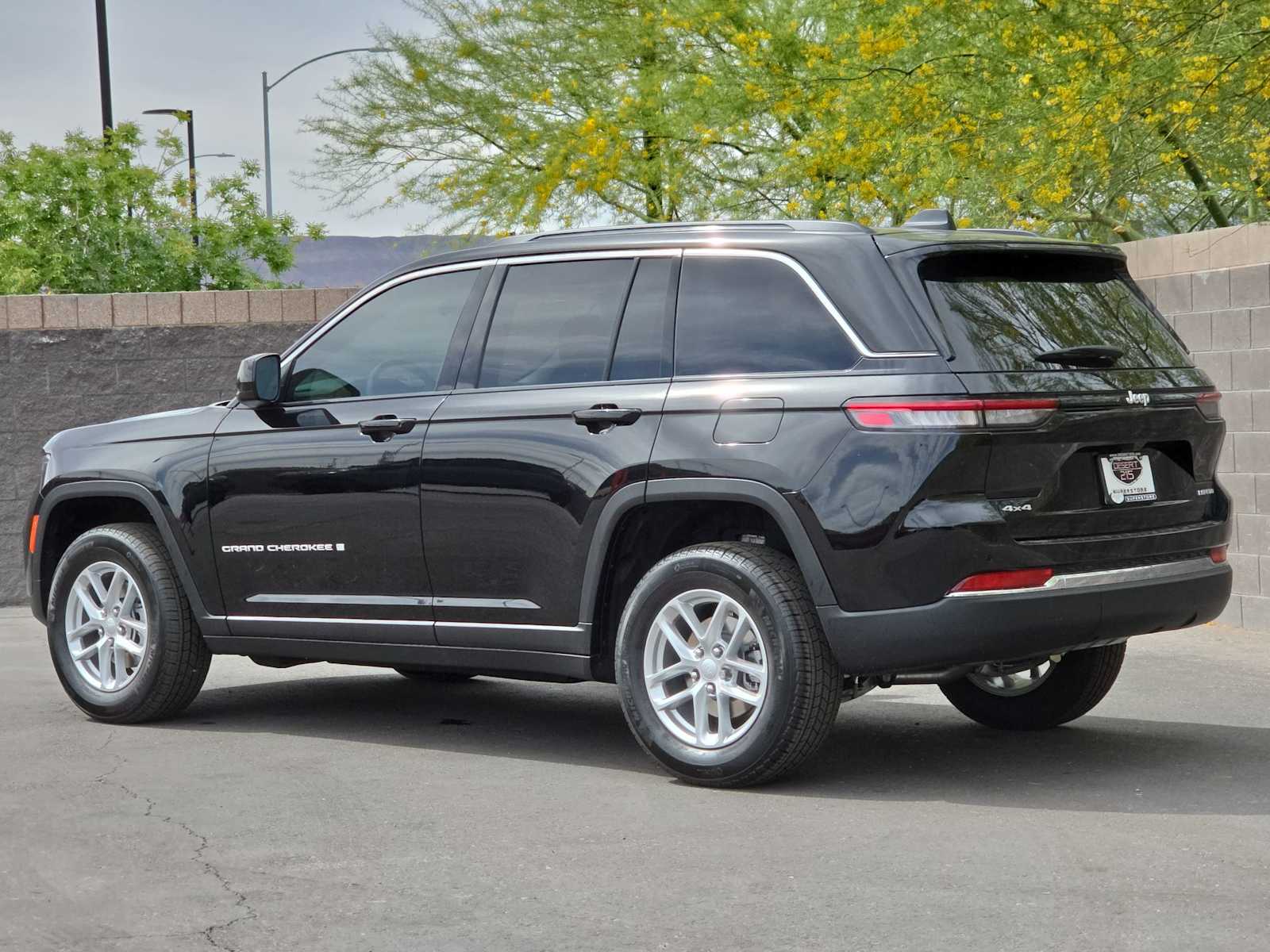 Thumbnail: 2026 Jeep Grand Cherokee - 4