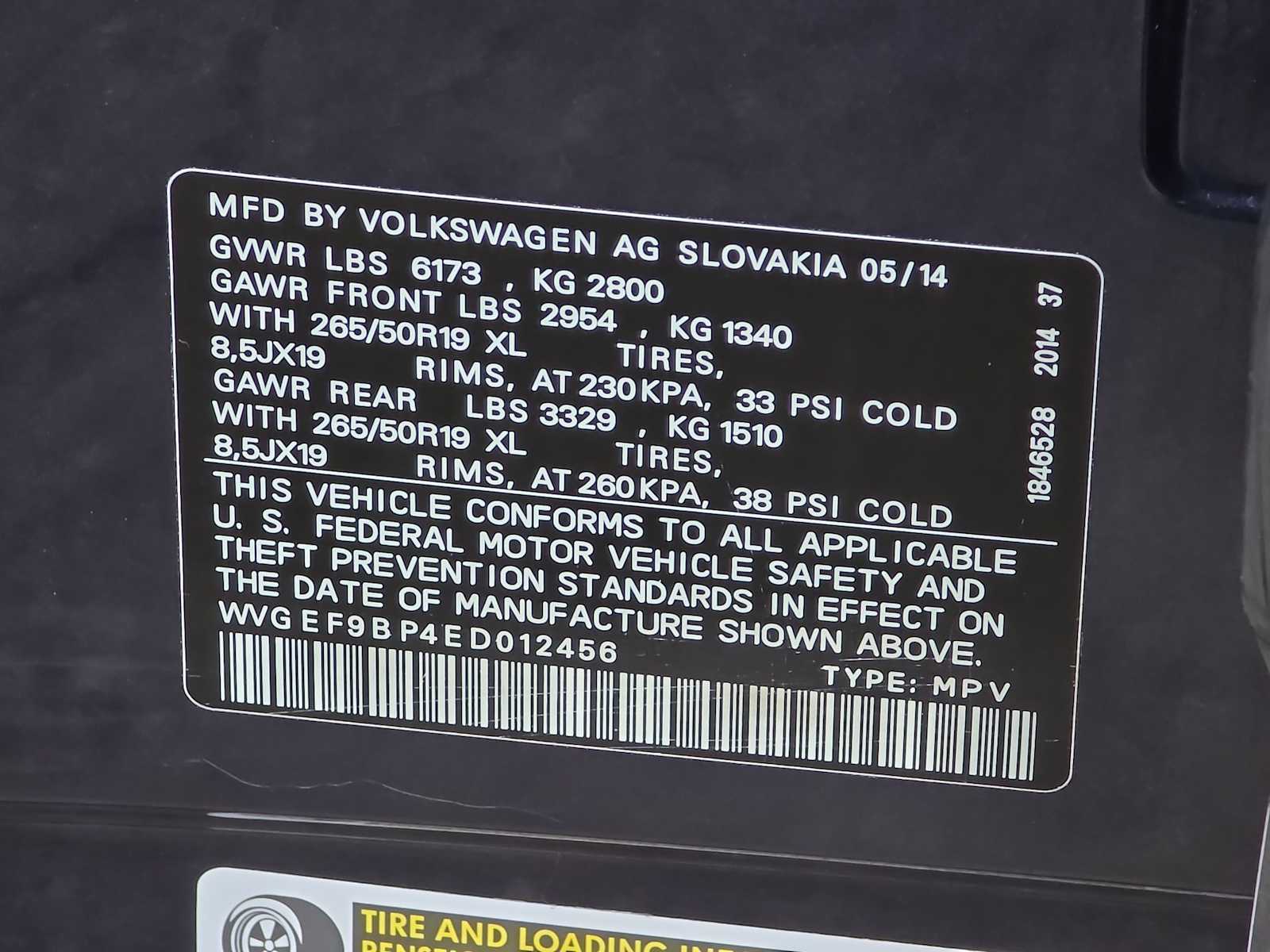 Thumbnail: 2014 Volkswagen Touareg - 25