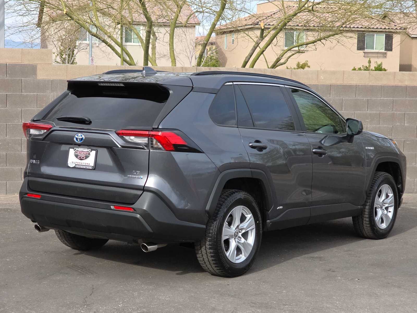 Thumbnail: 2021 Toyota RAV4 - 9