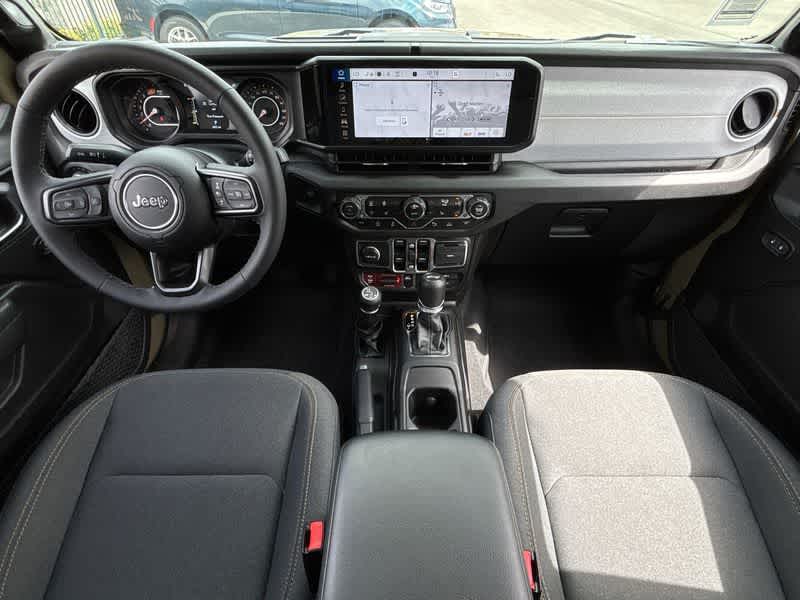 Thumbnail: 2025 Jeep Wrangler - 14