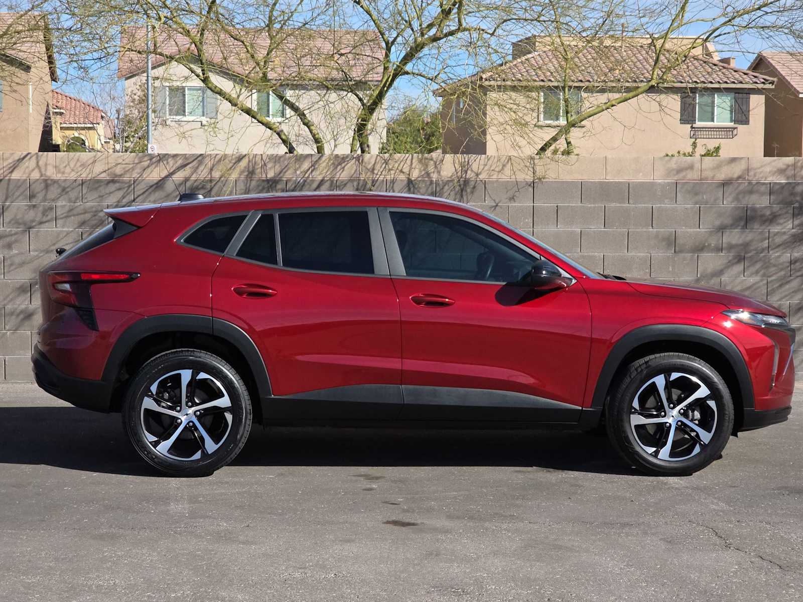 Thumbnail: 2025 Chevrolet Trax - 10