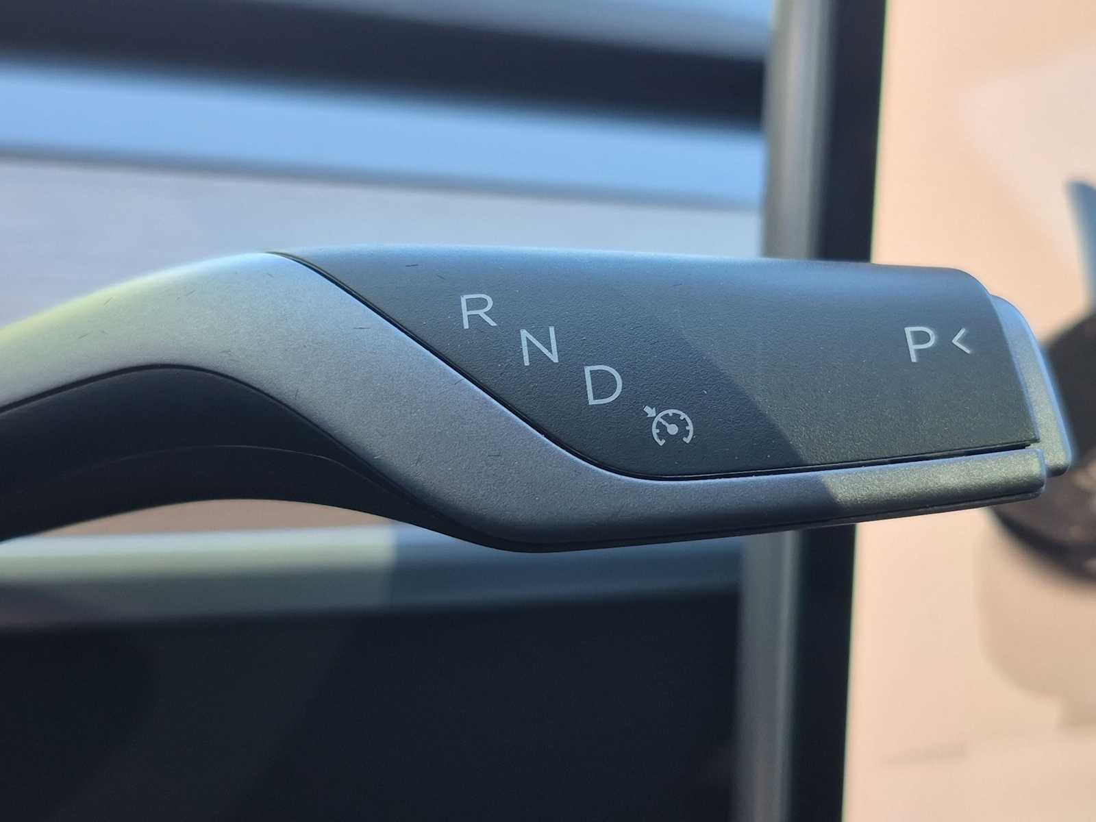 Thumbnail: 2022 Tesla Model 3 - 21