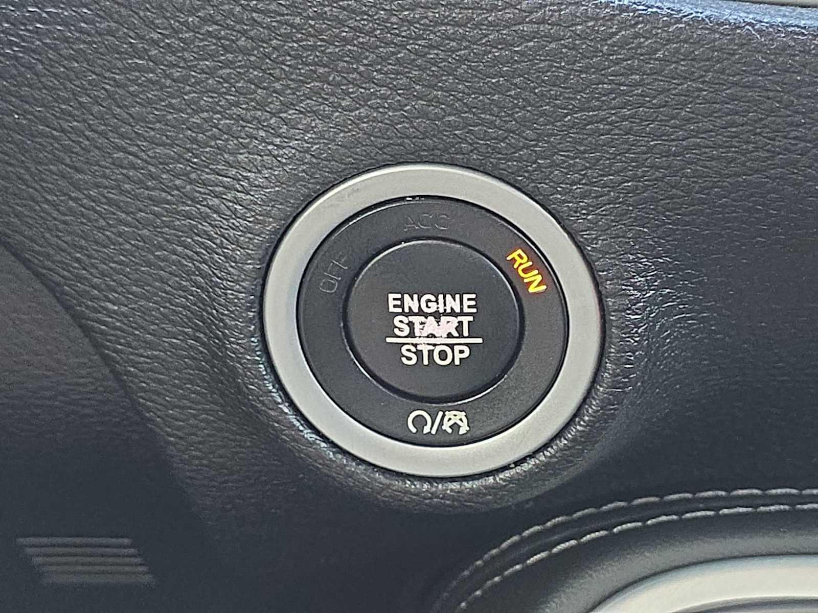 Thumbnail: 2022 Dodge Challenger - 24