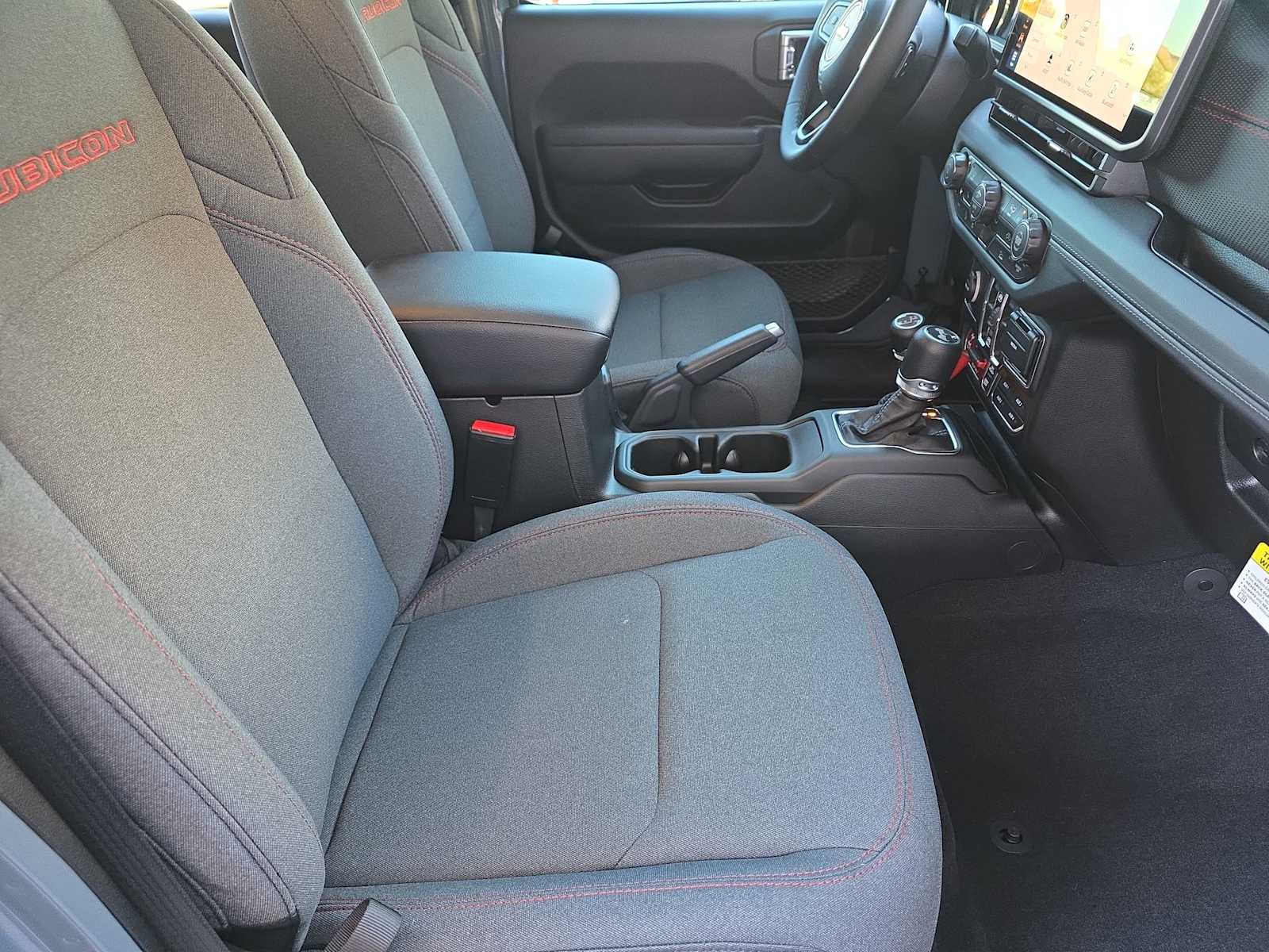 Thumbnail: 2026 Jeep Wrangler - 16