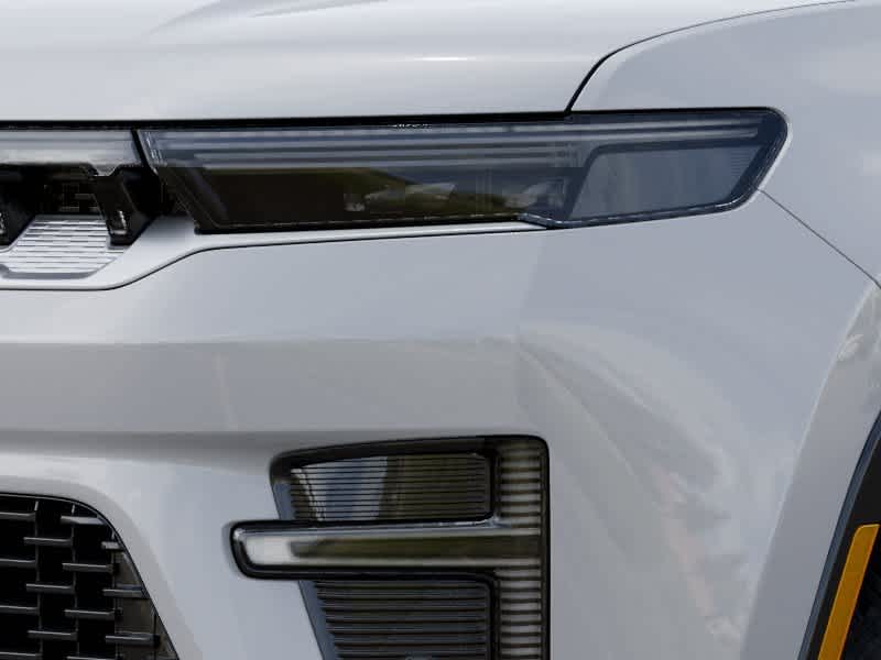 Thumbnail: 2026 Jeep Grand Wagoneer L - 15