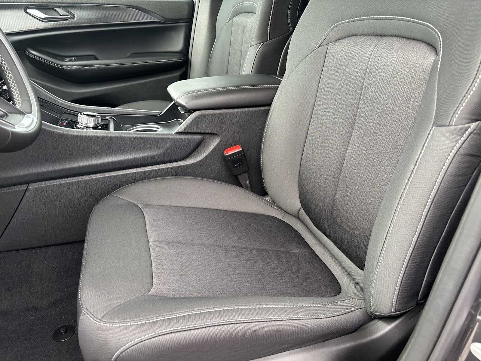 Thumbnail: 2025 Jeep Grand Cherokee - 15