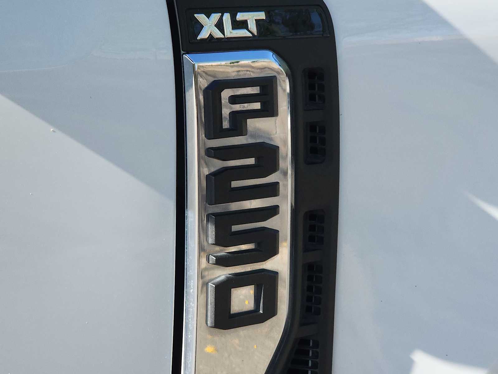 Thumbnail: 2025 Ford Econoline - 11