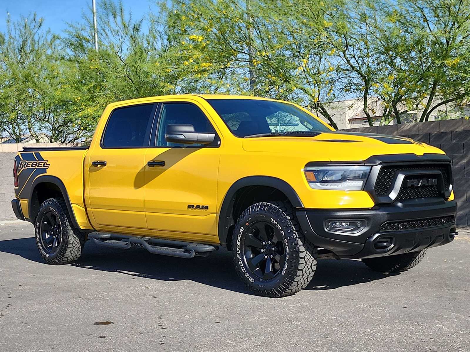 Thumbnail: 2023 RAM 1500 - 3
