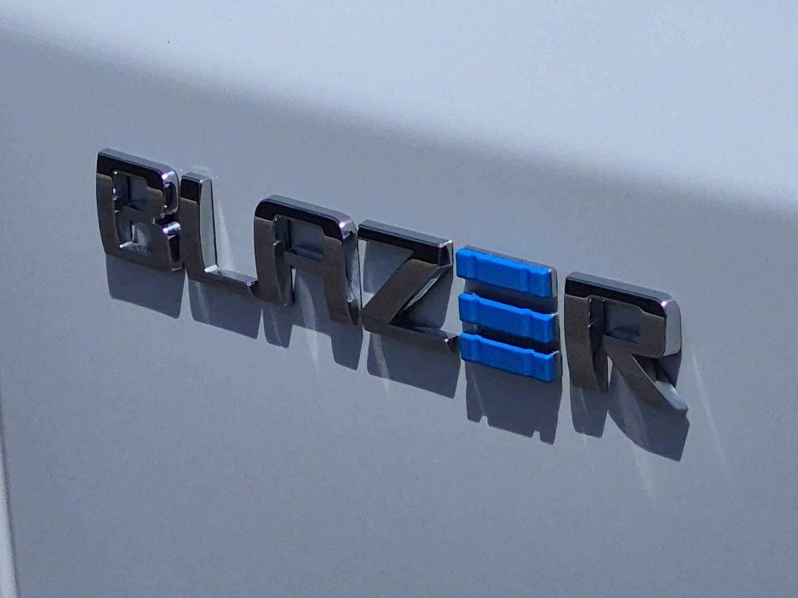 Thumbnail: 2024 Chevrolet Blazer EV - 11