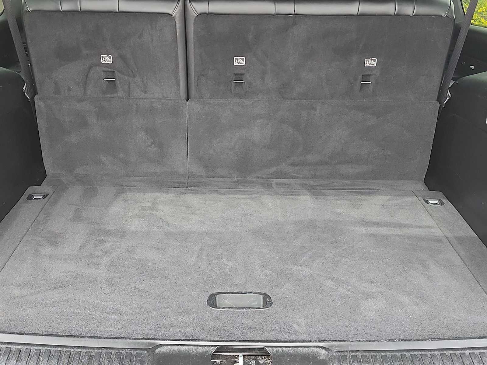 Thumbnail: 2024 Jeep Wagoneer - 25