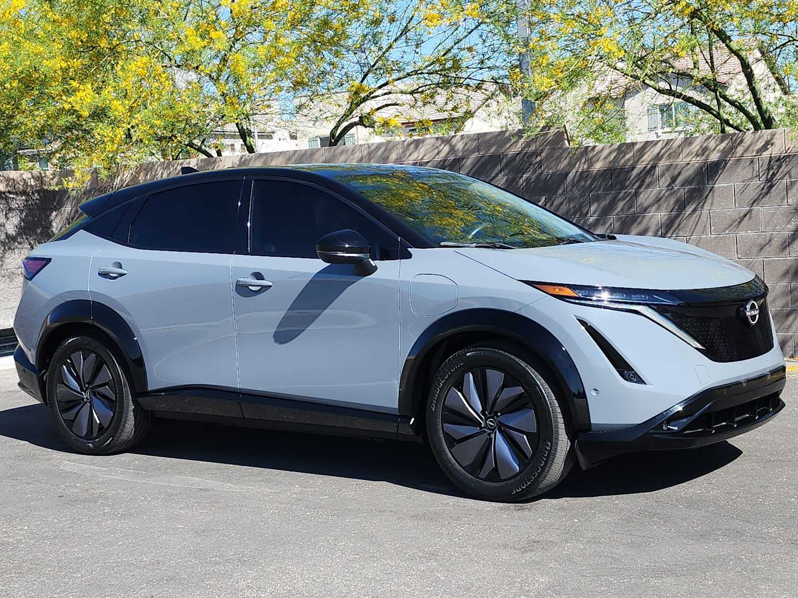 Thumbnail: 2023 Nissan Ariya - 3