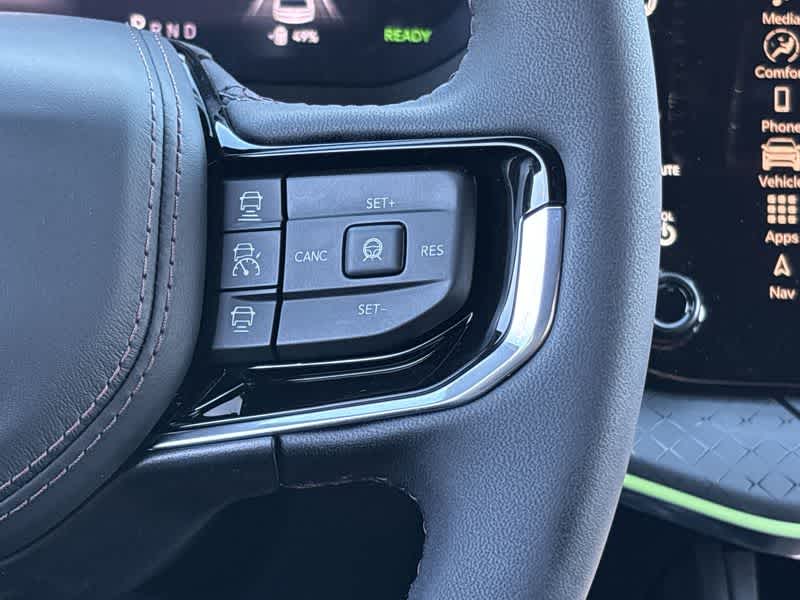 Thumbnail: 2025 Jeep Wagoneer S - 28