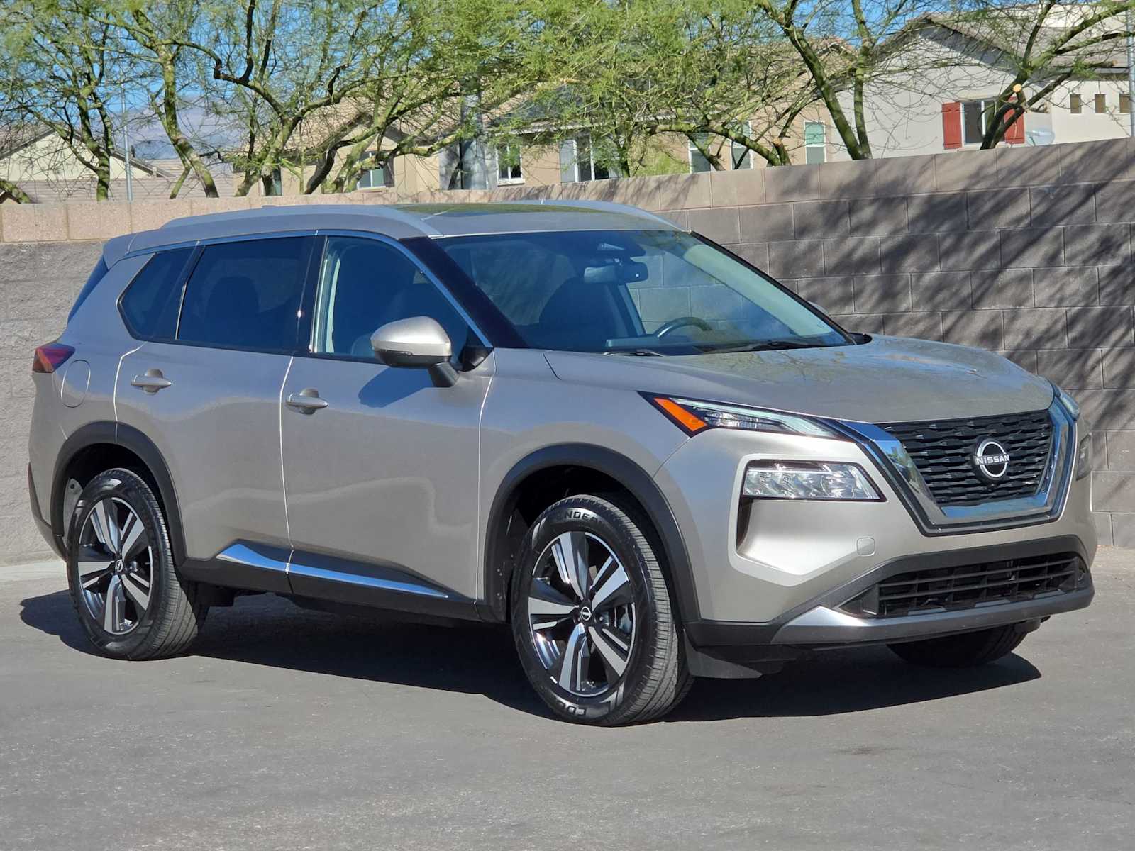 Thumbnail: 2023 Nissan Rogue - 3