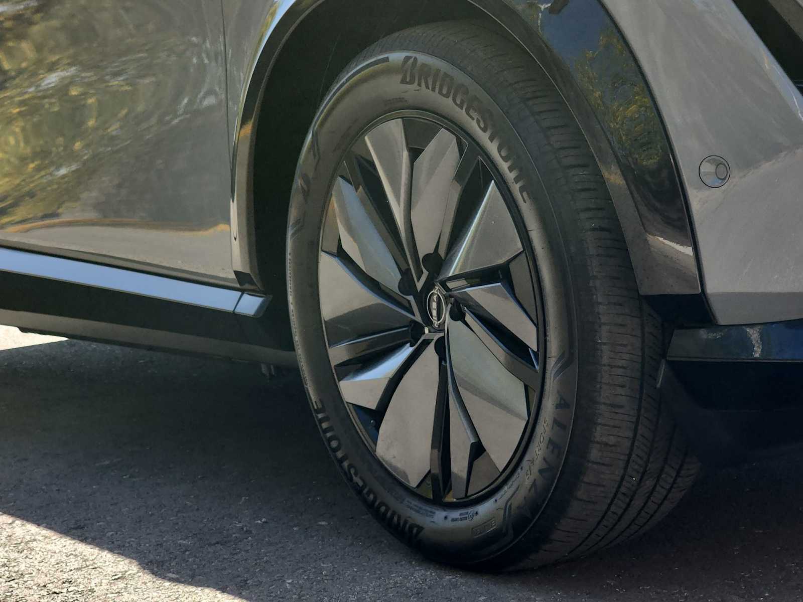 Thumbnail: 2023 Nissan Ariya - 12