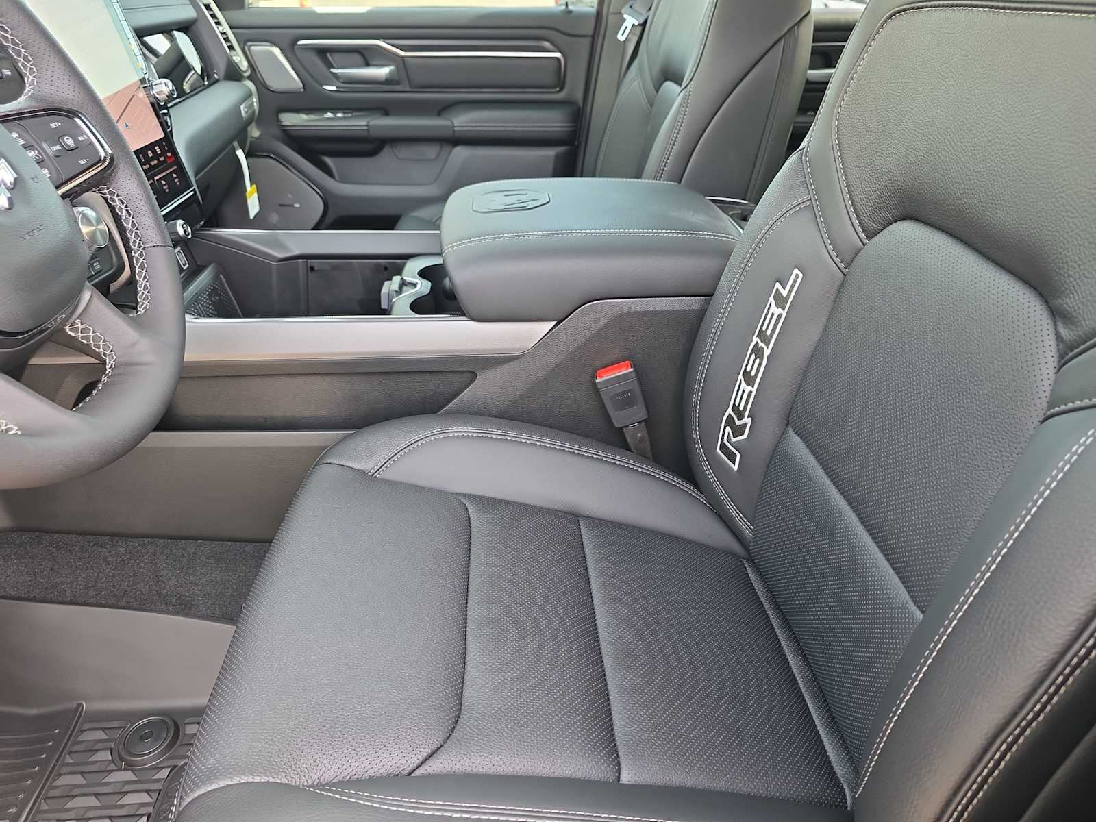 Thumbnail: 2026 RAM 1500 - 6