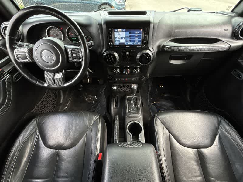 Thumbnail: 2015 Jeep Wrangler - 13