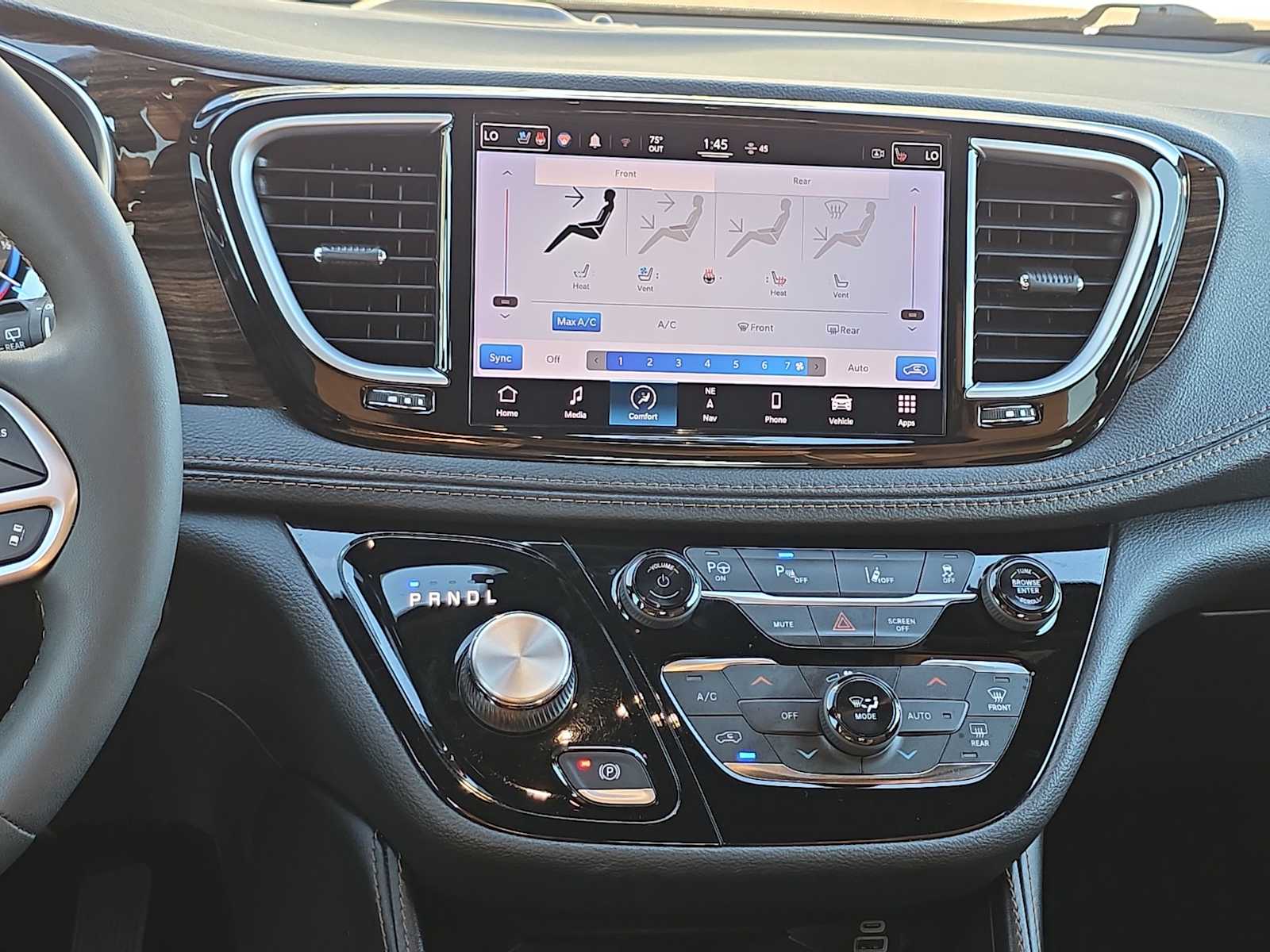 Thumbnail: 2022 Chrysler Pacifica - 20