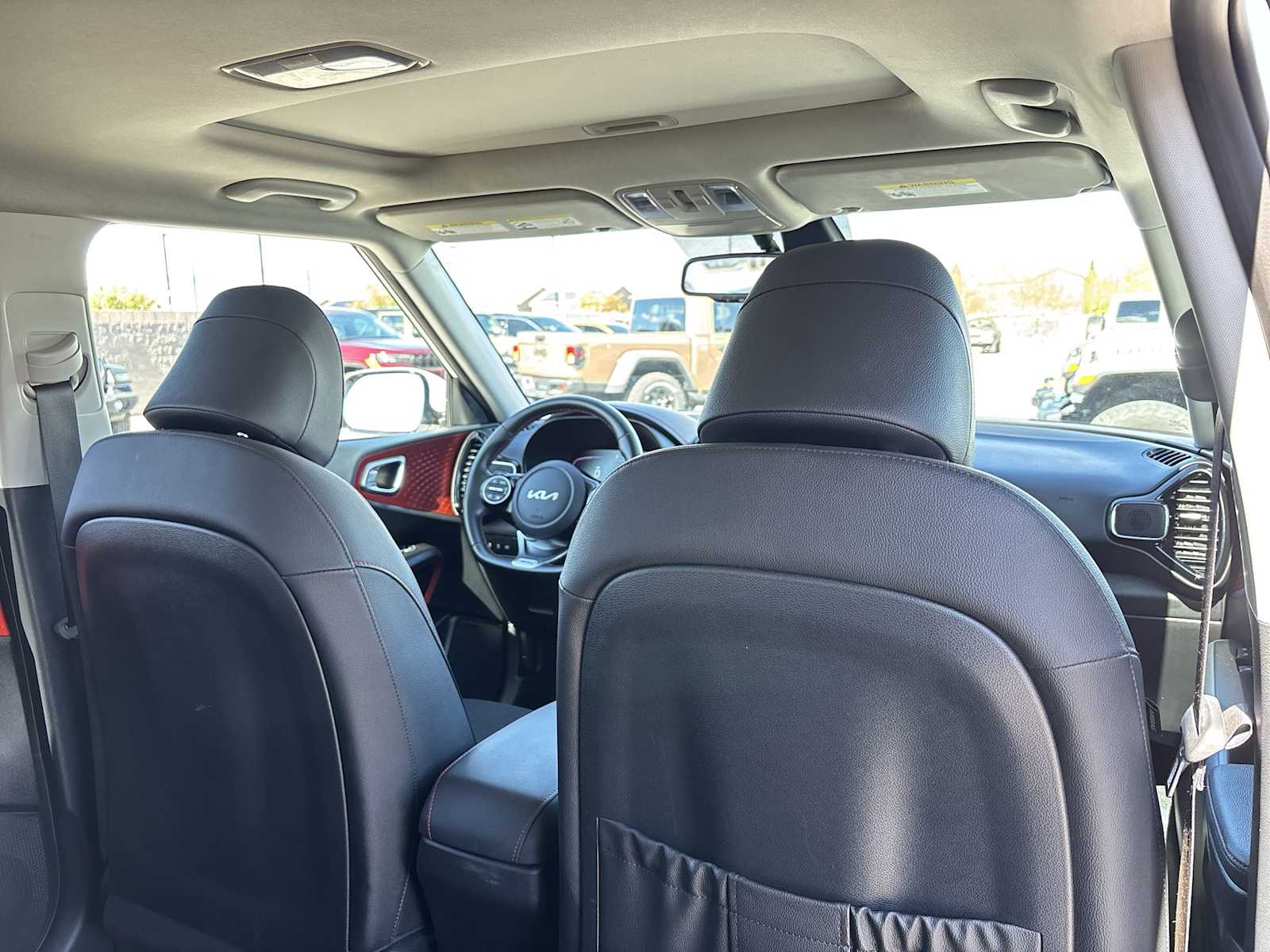 Thumbnail: 2023 Kia Soul - 16